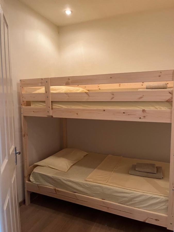 Theodoros Apt.22 파라림니 외부 사진